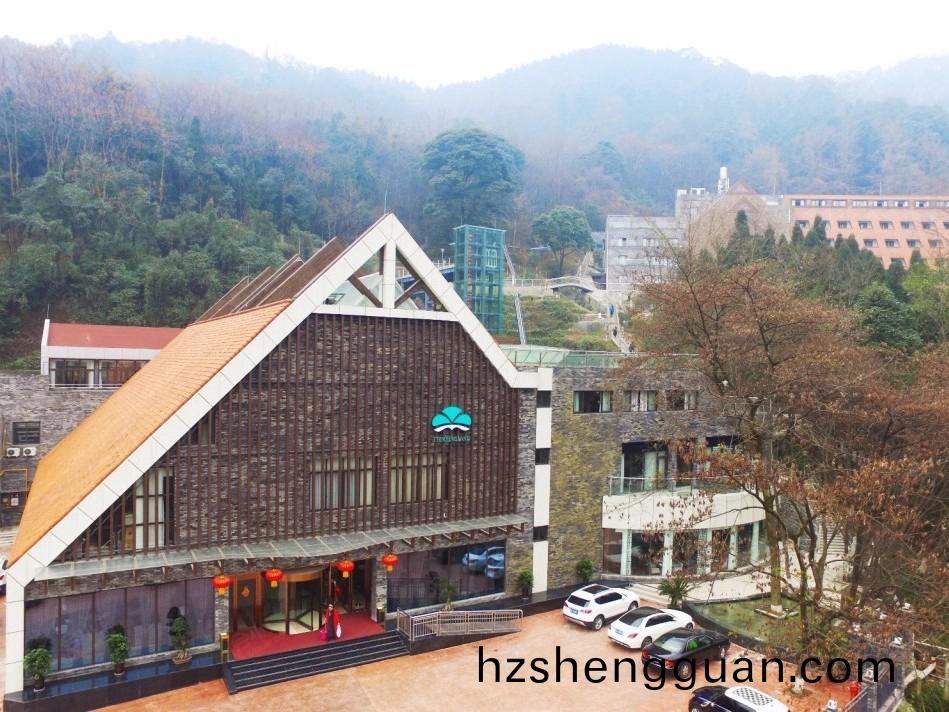 都(dou)江(jiang)堰上境(jing)靈(ling)巗森(sen)林酒(jiu)店(dian)消防係統(tong)維護保(bao)養工程(cheng)---國晉(jin)消(xiao)防維保案(an)例(li)